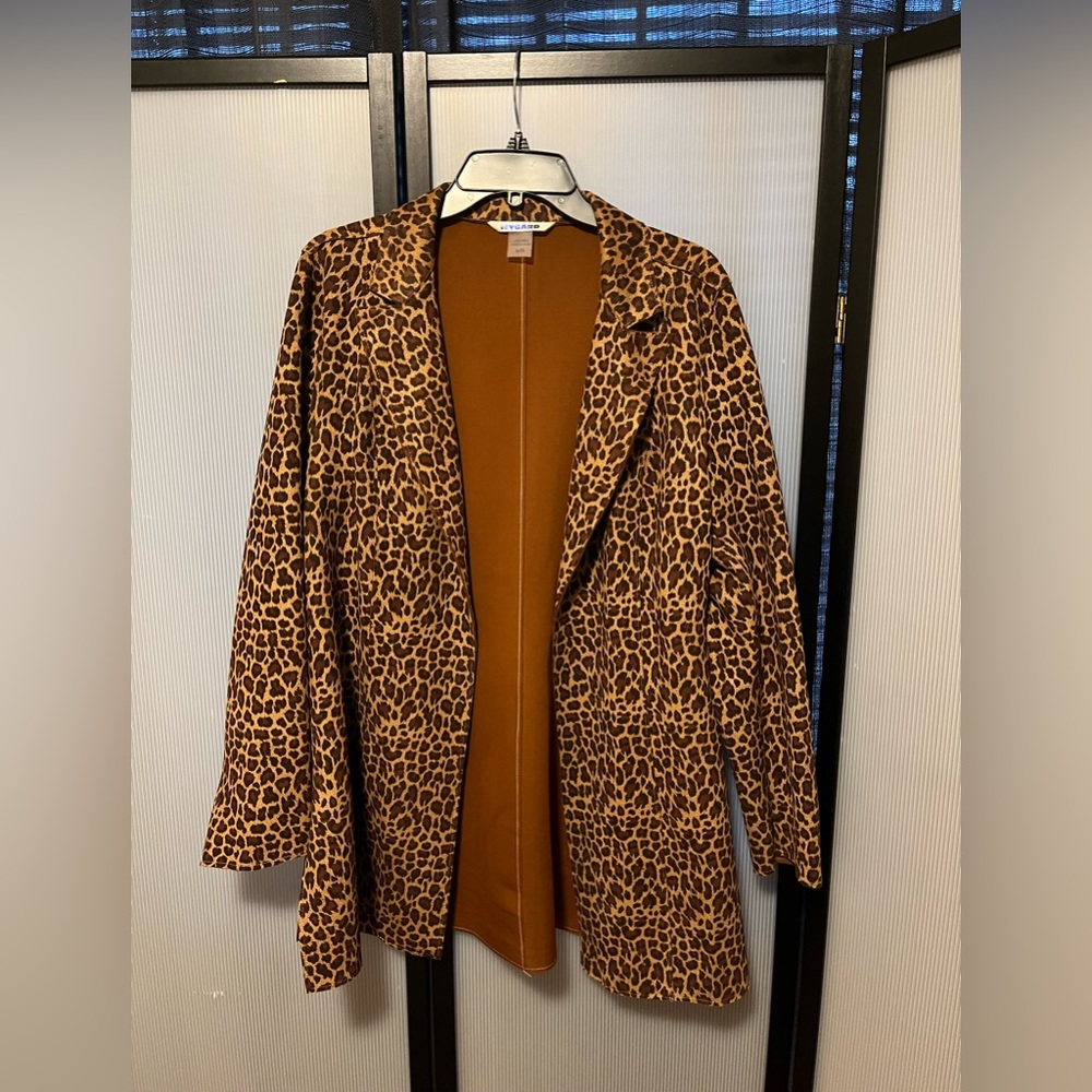 Peter Nygard, Leopard Nygard Faux Suede